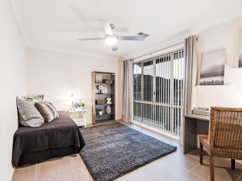 19 Piccadilly Court, Deebing Heights QLD 4306