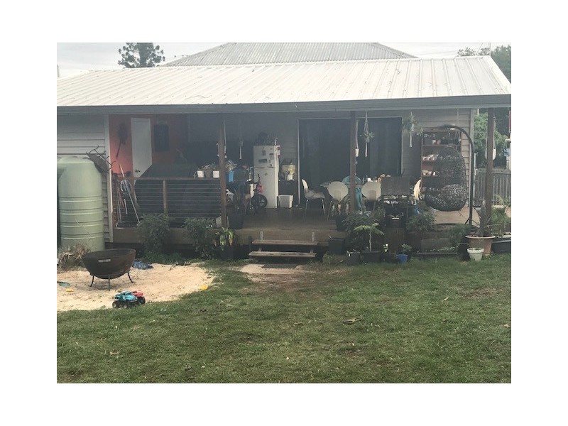 41 Lindsay Street, Bundamba QLD 4304