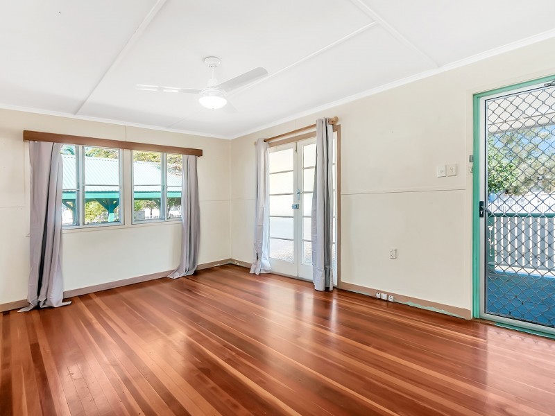 13 Birrell Street, Leichhardt QLD 4305