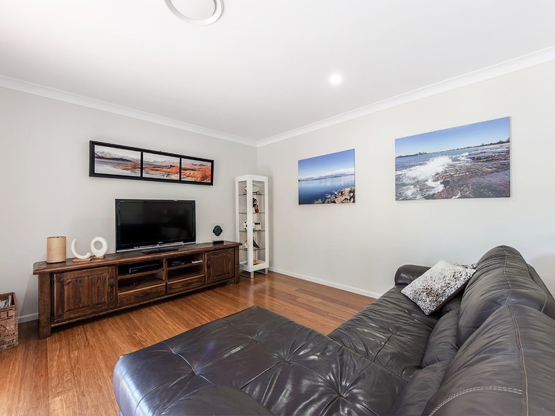 11 Arrawatta Cl, Karalee QLD 4306