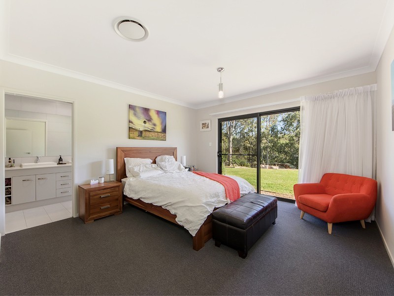 11 Arrawatta Cl, Karalee QLD 4306