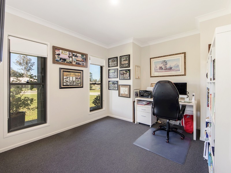 11 Arrawatta Cl, Karalee QLD 4306
