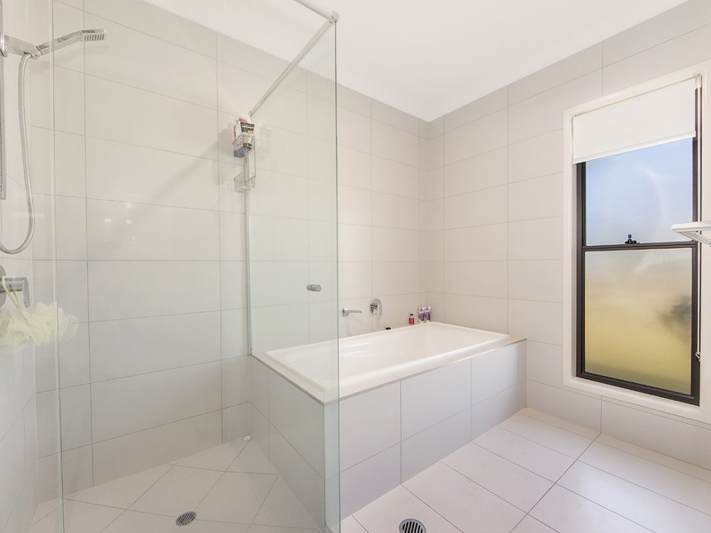 11 Arrawatta Cl, Karalee QLD 4306