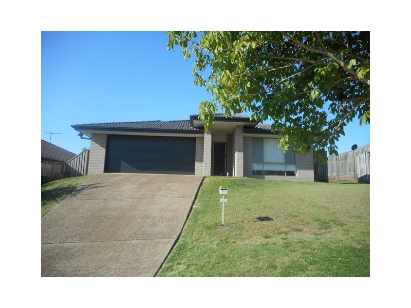 10 Bolingbroke Street, Fernvale QLD 4306