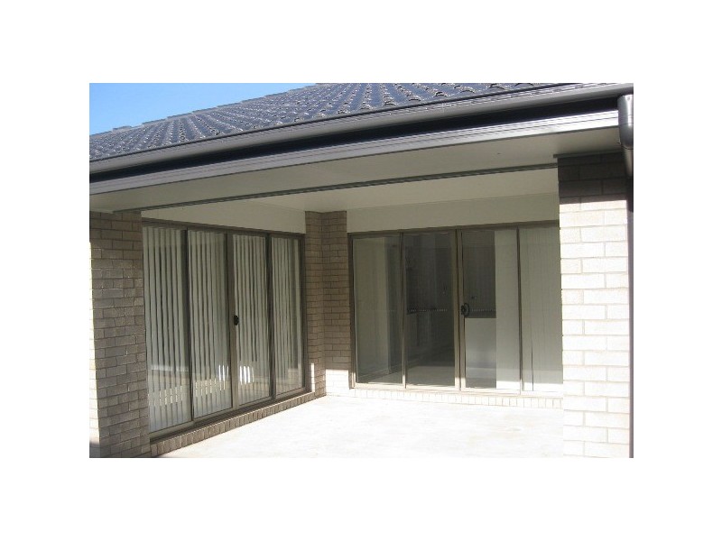 10 Bolingbroke Street, Fernvale QLD 4306