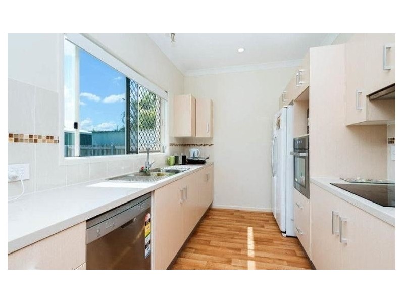 13 Taylor Street, Dinmore QLD 4303