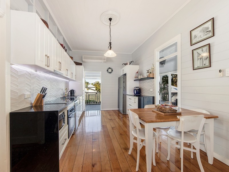 41 Warwick Road, Ipswich QLD 4305