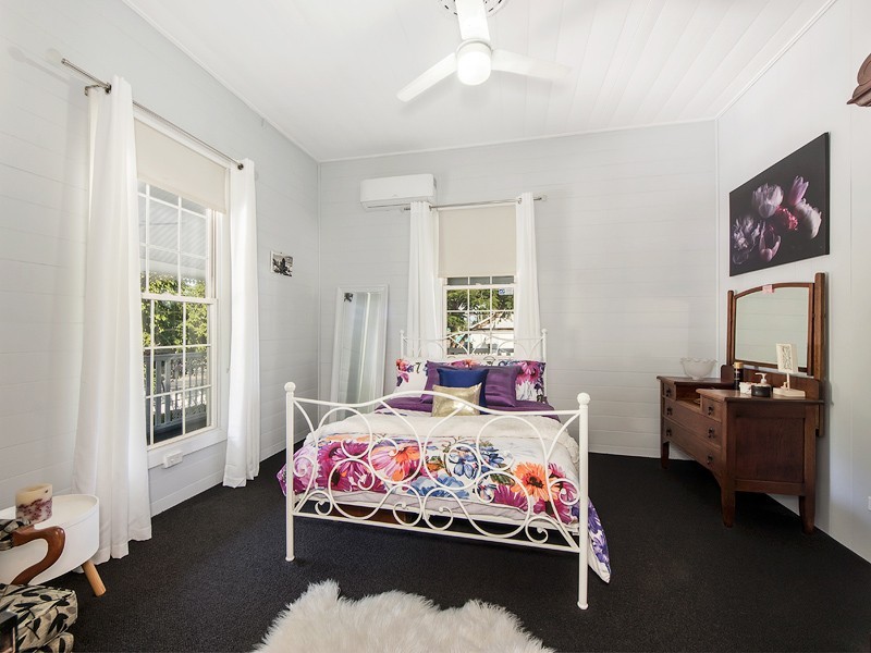 41 Warwick Road, Ipswich QLD 4305