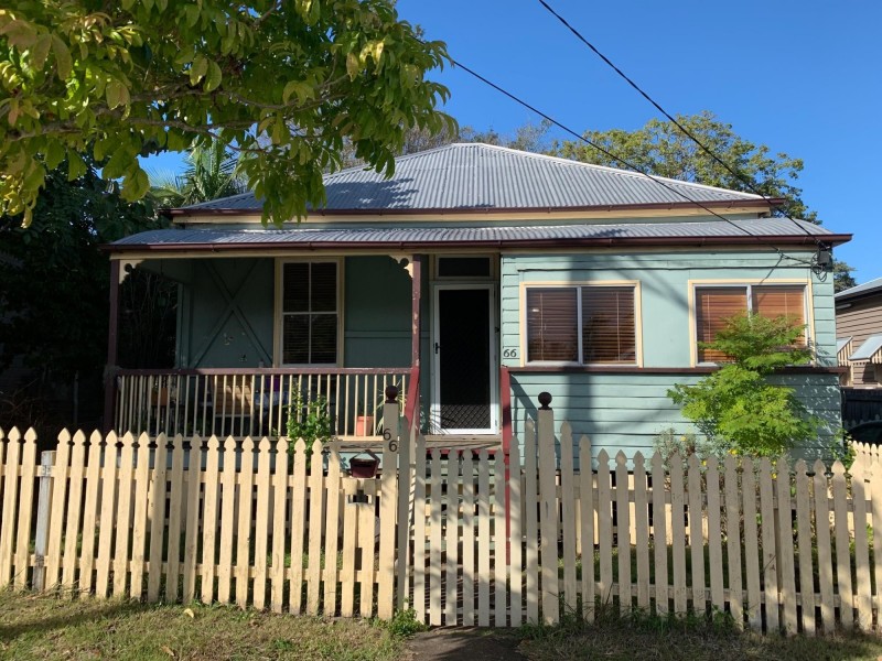 66 Warwick Road, Ipswich QLD 4305