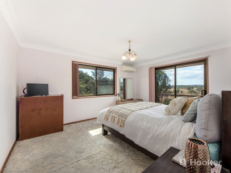 60 Caledonian Road, Thagoona QLD 4306