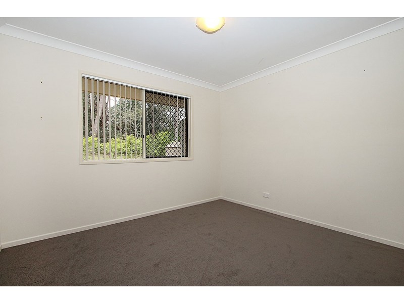 124 Bayley Road, Pine Mountain QLD 4306