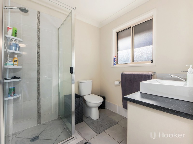 5 Siding Crt, Rosewood QLD 4340