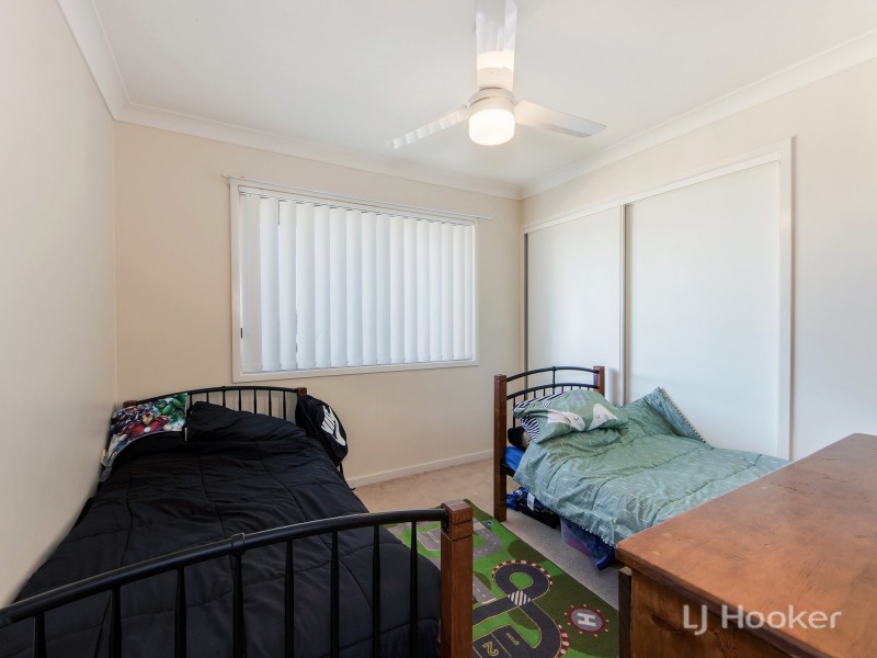 5 Siding Crt, Rosewood QLD 4340