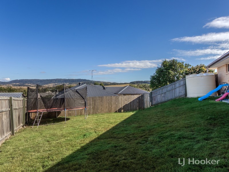 5 Siding Crt, Rosewood QLD 4340