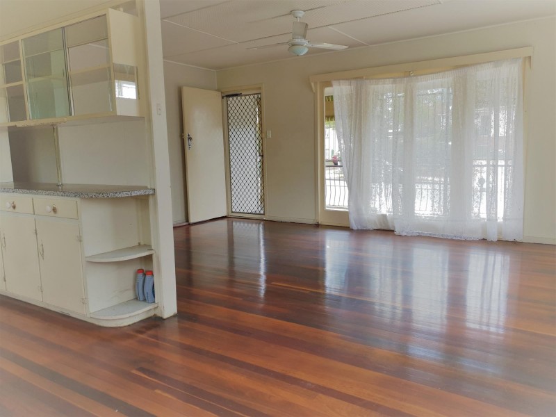 41 Clifton Street, Booval QLD 4304