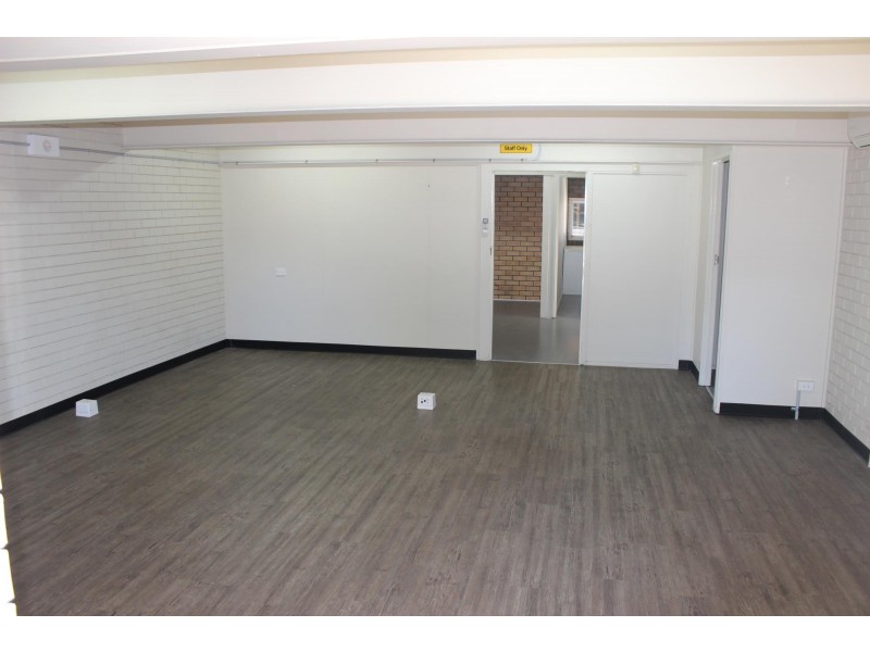 1 Wilson, Newtown QLD 4305