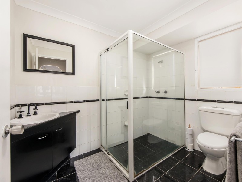 19 Sheppey Pl, Yamanto QLD 4305