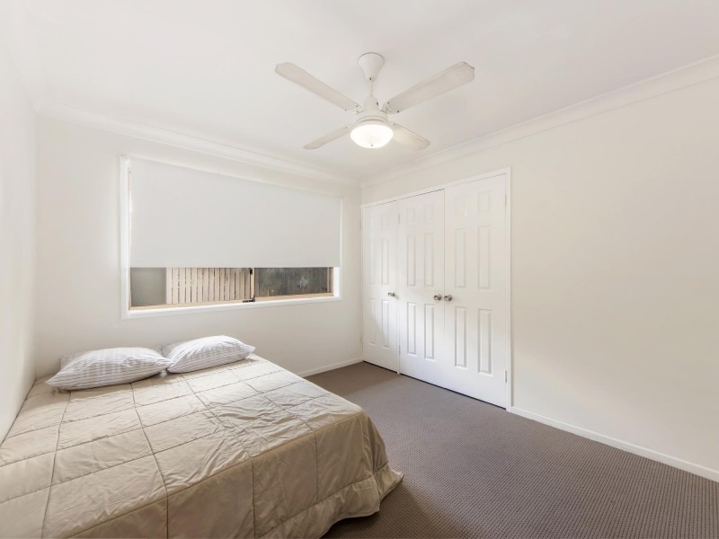 19 Sheppey Pl, Yamanto QLD 4305