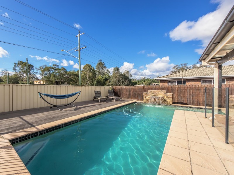 19 Sheppey Pl, Yamanto QLD 4305