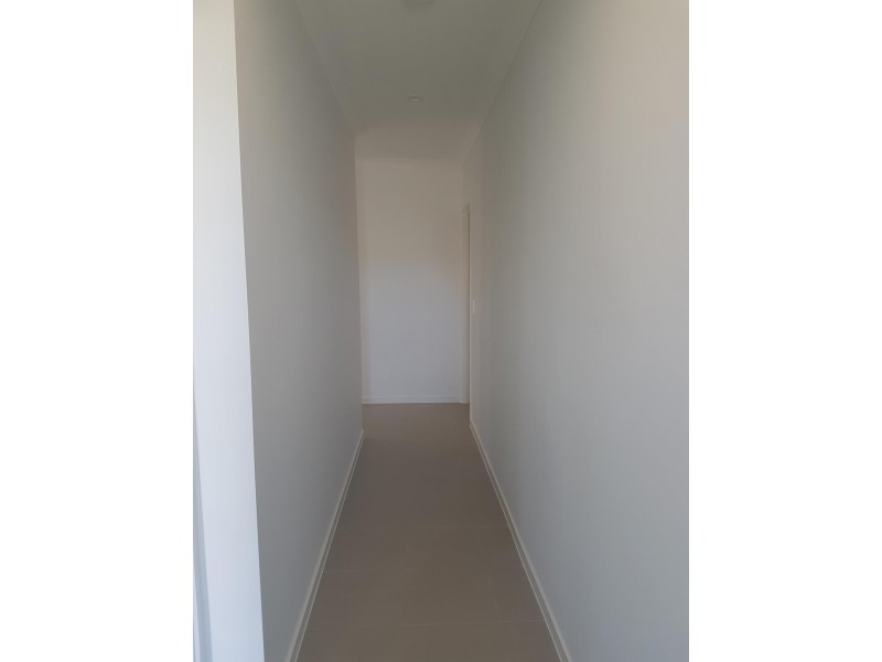 112 Napier Circuit, Silkstone QLD 4304