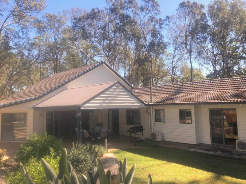 33 Lather Road, Bellbowrie QLD 4070