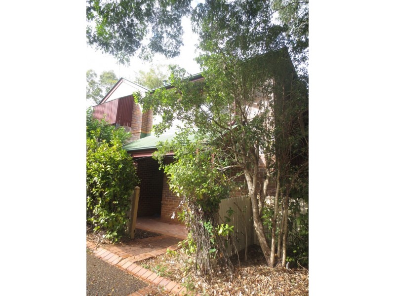 2/8 Beatrice Tallon Court, North Ipswich QLD 4305
