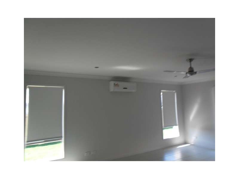 41 Peregrine, Lowood QLD 4311