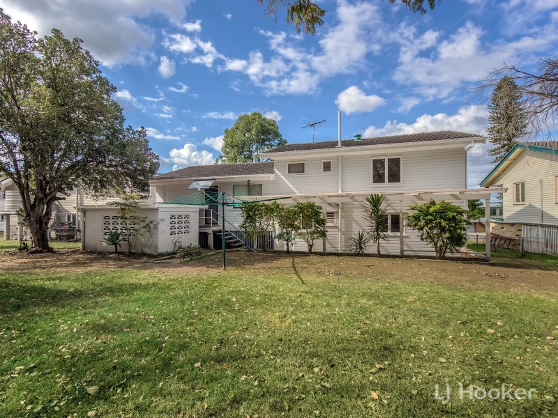 23 Raceview St, Eastern Heights QLD 4305