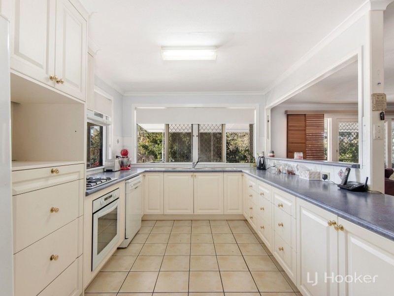 27 Heit St, Willowbank QLD 4306