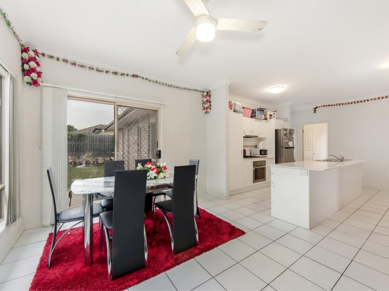 15 Raleigh Pl, Redbank Plains QLD 4301