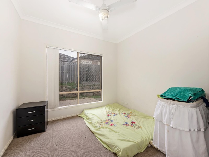15 Raleigh Pl, Redbank Plains QLD 4301