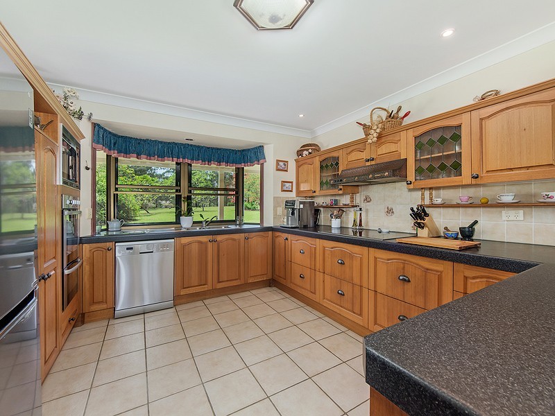 53 Durlik Road, Pine Mountain QLD 4306