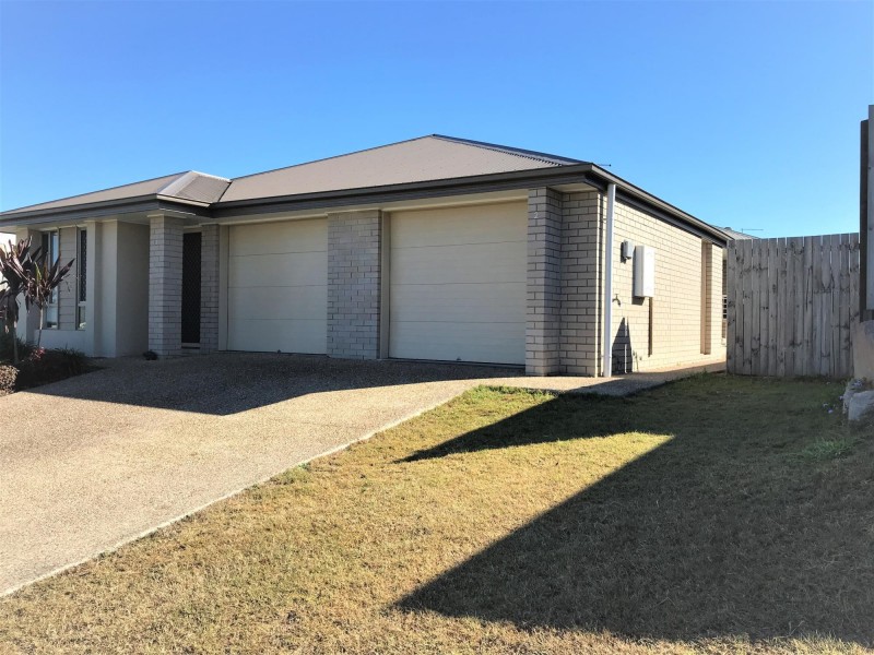 2/12 Balonne street, Brassall QLD 4305