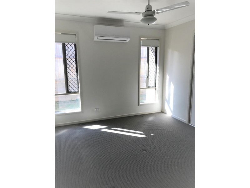 2/12 Balonne street, Brassall QLD 4305