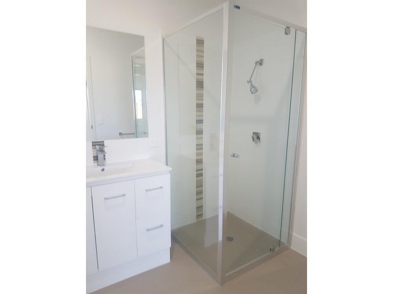 112 Napier Circuit, Silkstone QLD 4304