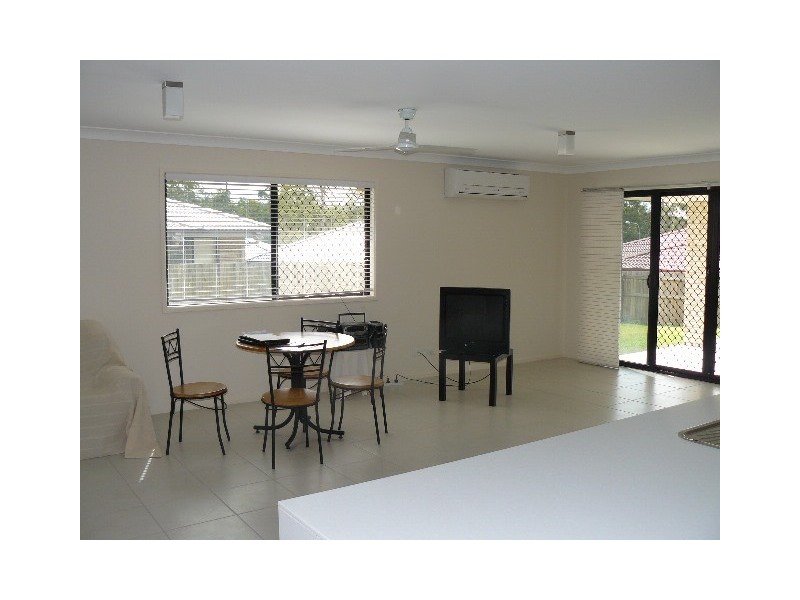 7 Ormiston Court, Brassall QLD 4305