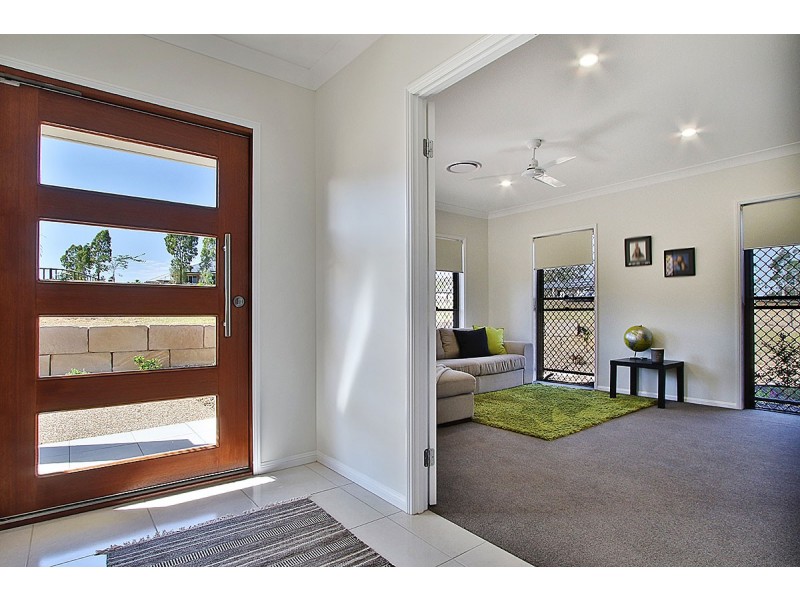 104 Condamine Drive, Fernvale QLD 4306