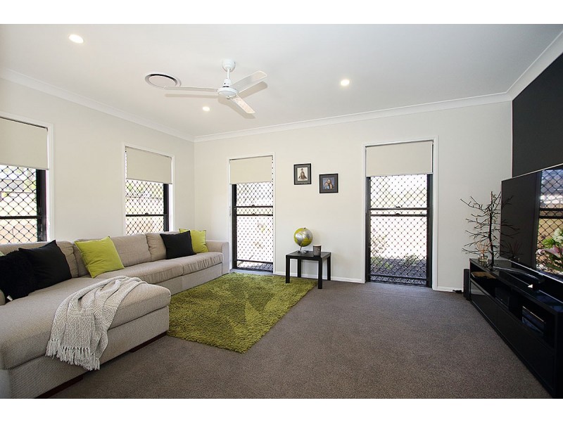 104 Condamine Drive, Fernvale QLD 4306
