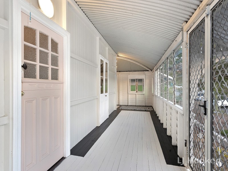 3 Thorn Lane, Ipswich QLD 4305