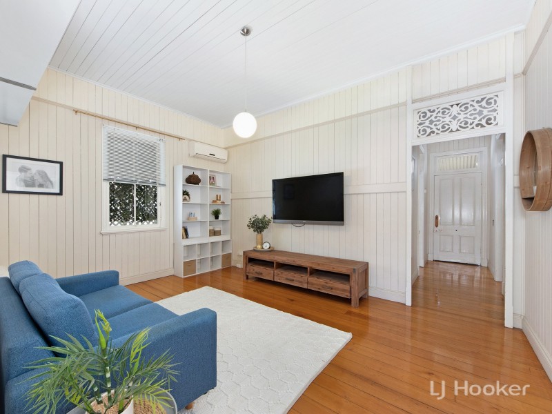 29 Pine Mountain Road, North Ipswich QLD 4305