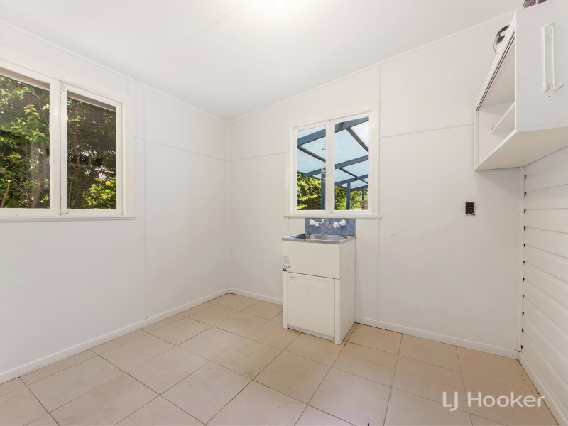 114 Whitehill Road, Eastern Heights QLD 4305