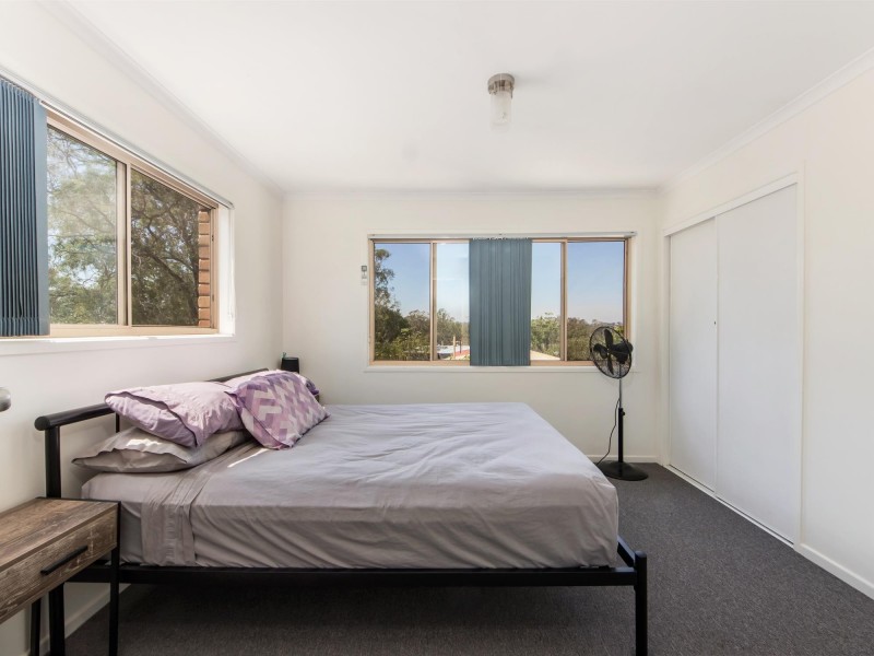 4/14 Spencer St, Redbank QLD 4301