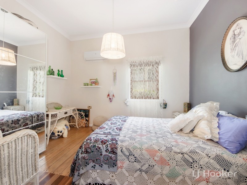 13 Smith St, North Ipswich QLD 4305