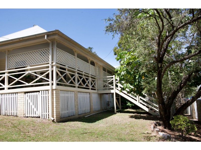 13 Smith St, North Ipswich QLD 4305