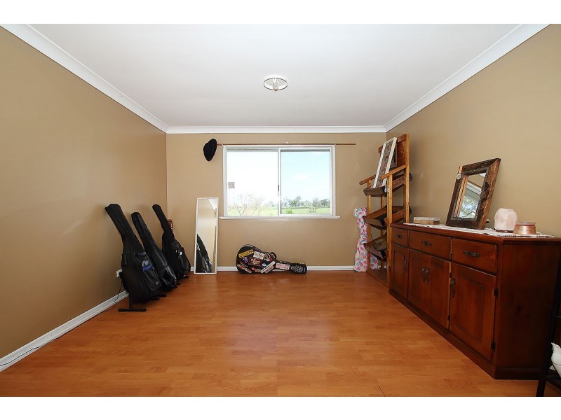 218 Lowood Minden Road, Tarampa QLD 4311