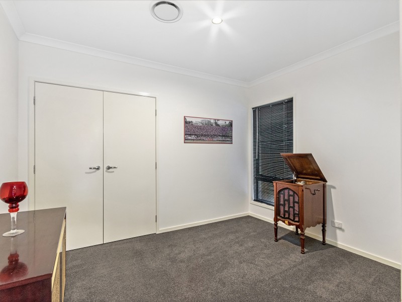 20 FREEDOM CRESCENT, South Ripley QLD 4306