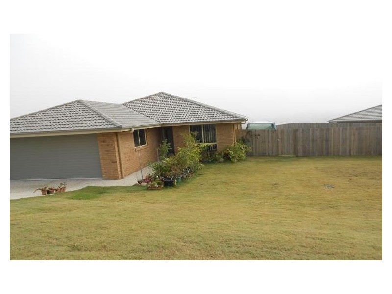 46 Peregrine Dr, Lowood QLD 4311