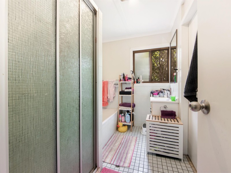 20 Burgoyne Street, Bundamba QLD 4304