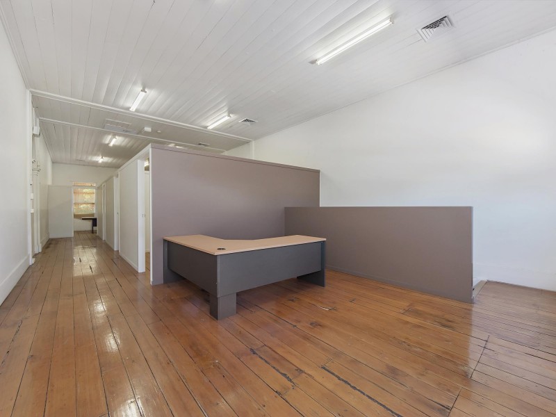 94 Brisbane Street, Ipswich QLD 4305