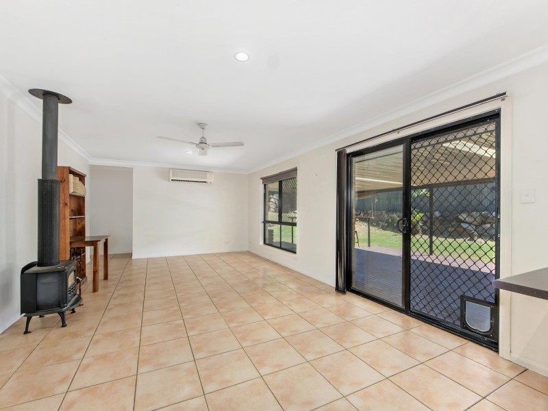 9 Foundation St, Collingwood Park QLD 4301